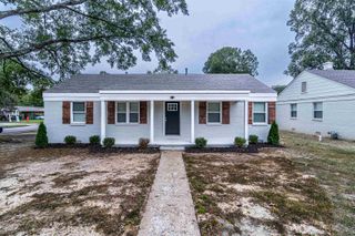 345 S WHITE STATION RD, Memphis, TN 38117