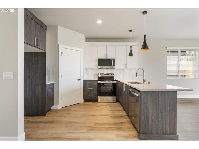 744 Se 34th St, Battle Ground, WA 98604