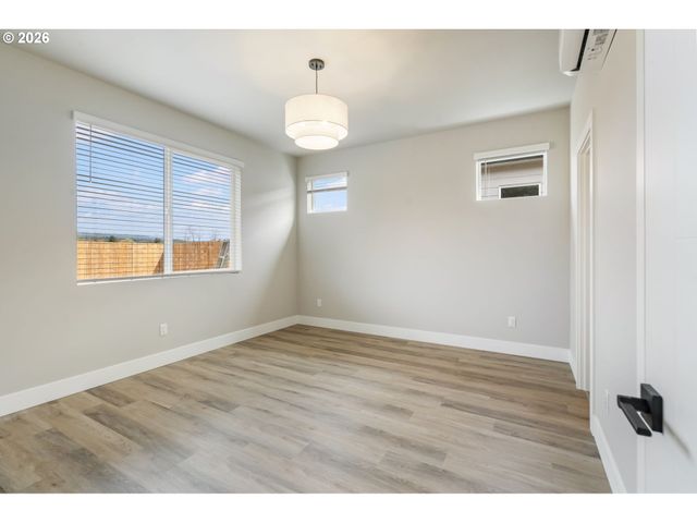 744 Se 34th St, Battle Ground, WA 98604