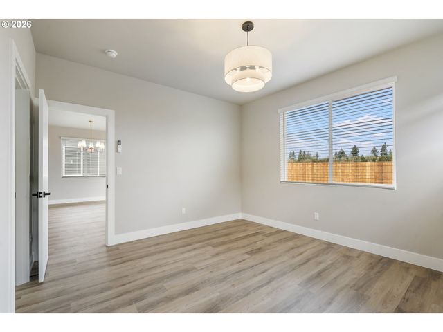 744 Se 34th St, Battle Ground, WA 98604