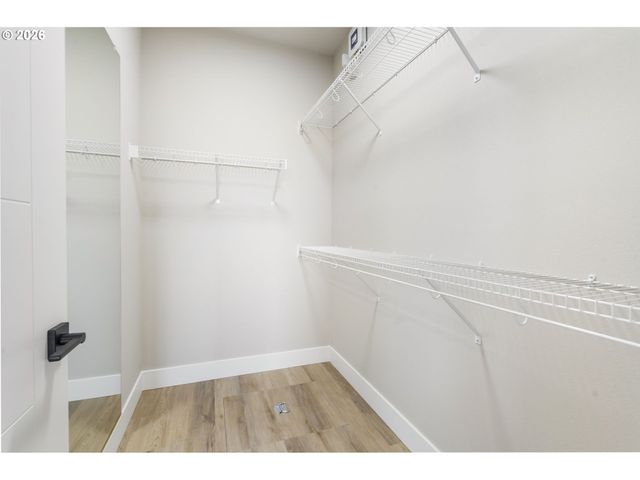 744 Se 34th St, Battle Ground, WA 98604