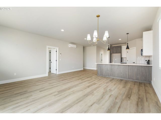 744 Se 34th St, Battle Ground, WA 98604