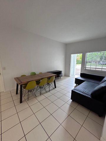 2503 NW 5th Avenue 1, Wilton Manors, FL 33311