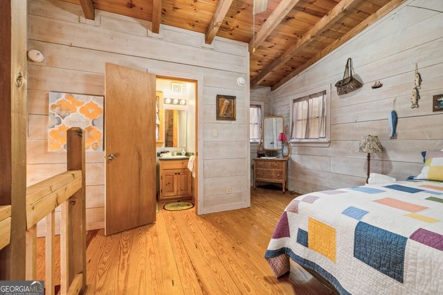 445 Skyview Circle, Clarkesville, GA 30523