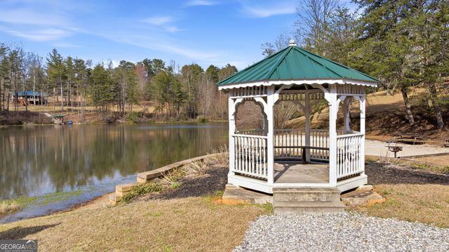 445 Skyview Circle, Clarkesville, GA 30523