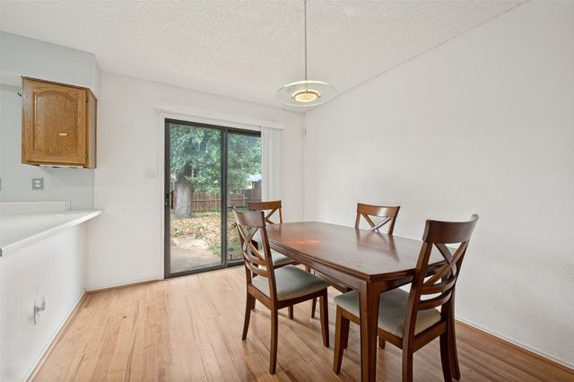 987 Downey Drive, Lewisville, TX 75067