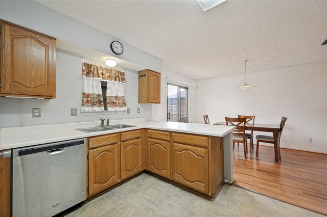 987 Downey Drive, Lewisville, TX 75067