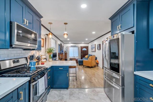 4367 McClintock St, San Diego, CA 92105