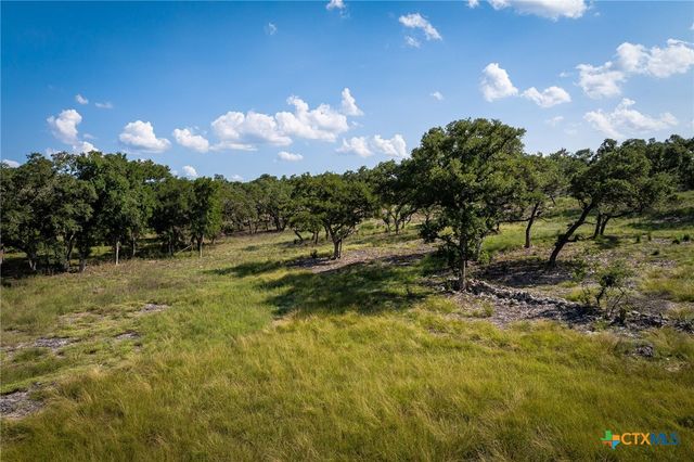 1918 Paradise Parkway, Canyon Lake, TX 78133