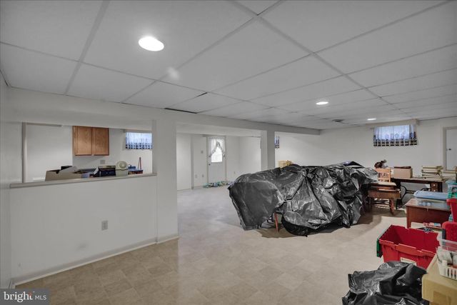 1860 S MOUNTAIN DR, Reading, PA 19608