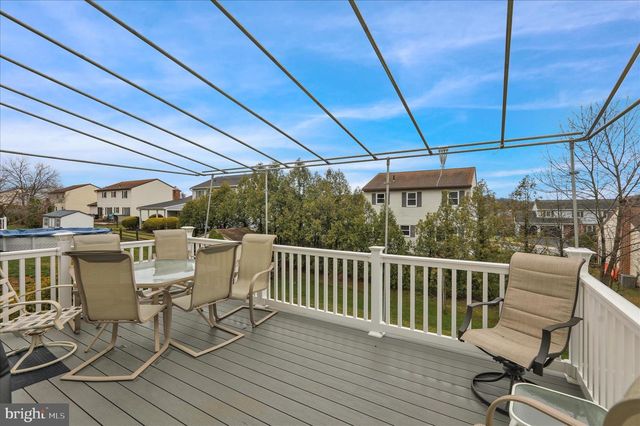 1860 S MOUNTAIN DR, Reading, PA 19608