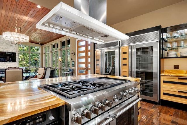 4901 Victory Dr., Marshall, TX 75672