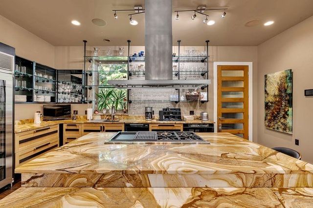 4901 Victory Dr., Marshall, TX 75672