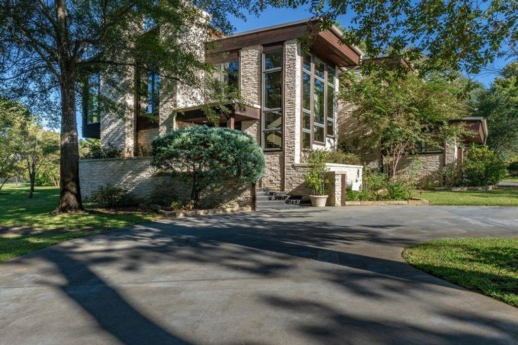 4901 Victory Dr., Marshall, TX 75672