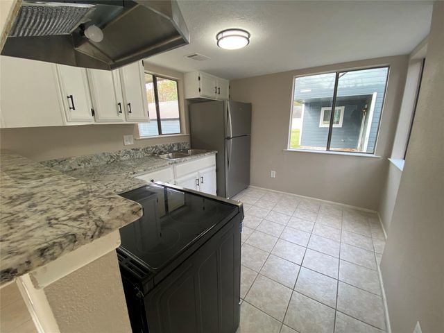 26620 Orchid Court, Huntsville, TX 77320