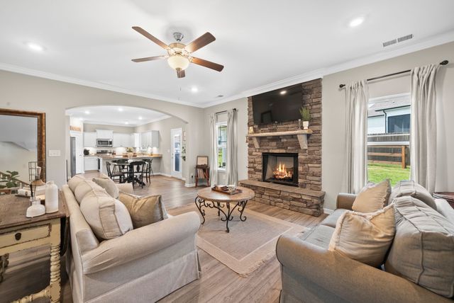 2016 Ambie Way, Fairview, TN 37062