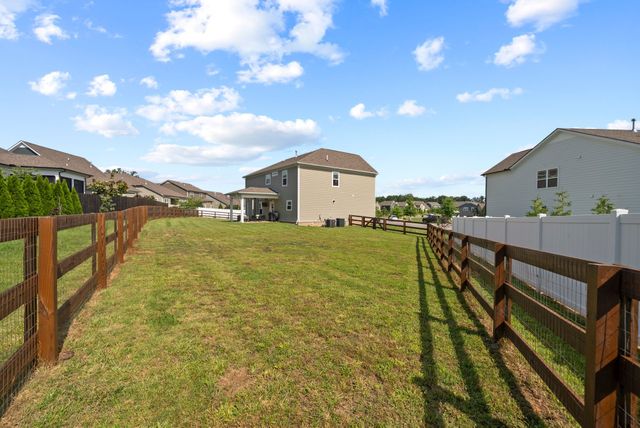 2016 Ambie Way, Fairview, TN 37062