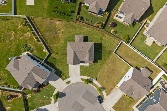 2016 Ambie Way, Fairview, TN 37062