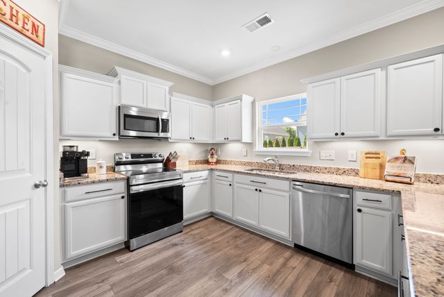 2016 Ambie Way, Fairview, TN 37062