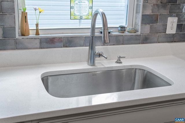 108 ARCHER DR, Palmyra, VA 22963