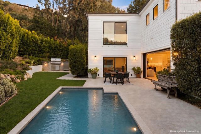 6989 Paseo Laredo, La Jolla, CA 92037