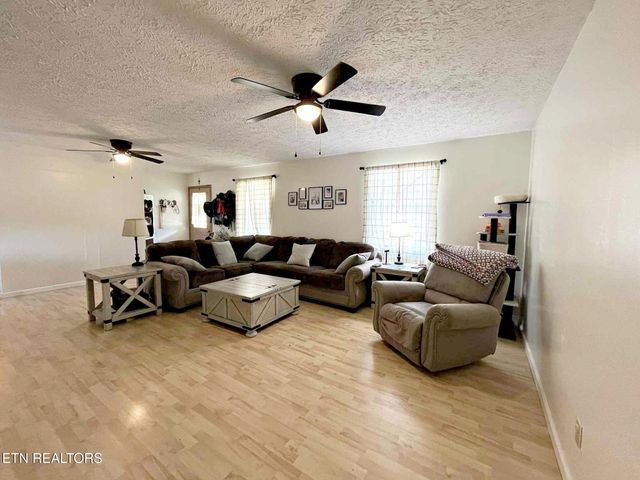276 Old Highway 11, Sweetwater, TN 37874