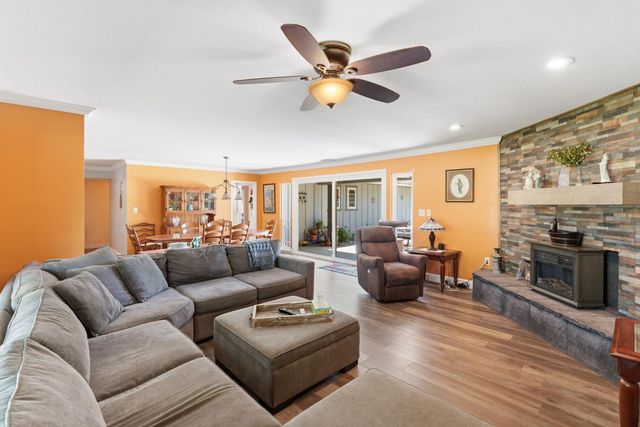 232 Trout Lake Drive, Sanger, CA 93657