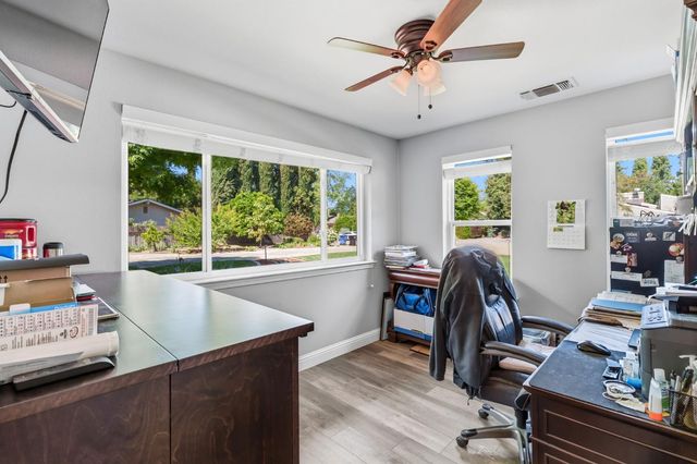 232 Trout Lake Drive, Sanger, CA 93657