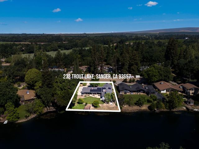 232 Trout Lake Drive, Sanger, CA 93657