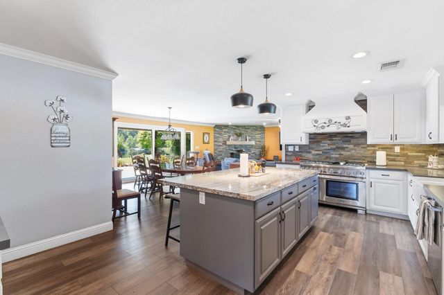232 Trout Lake Drive, Sanger, CA 93657