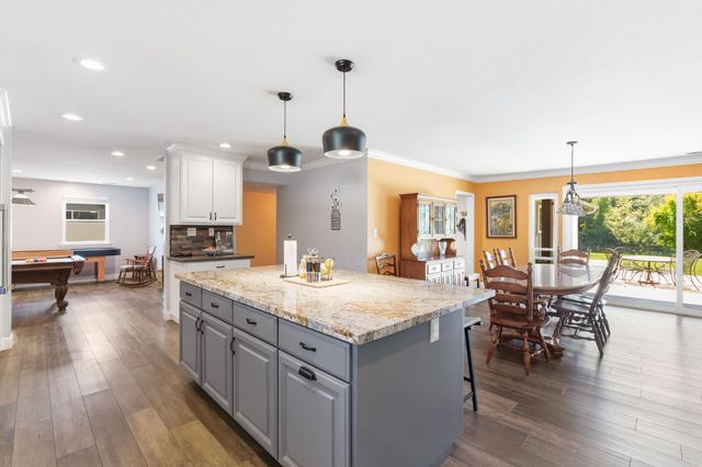 232 Trout Lake Drive, Sanger, CA 93657