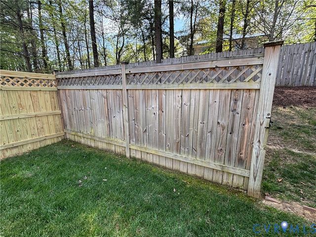 300 Hickson Dr, Glen Allen, VA 23059