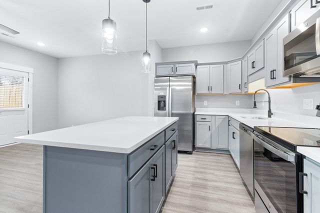 306 Jonathan Wade Circle, Clarksville, TN 37043