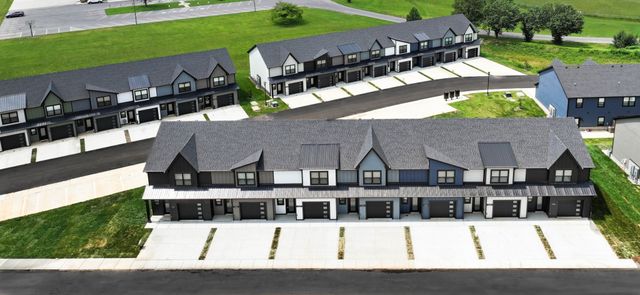 306 Jonathan Wade Circle, Clarksville, TN 37043