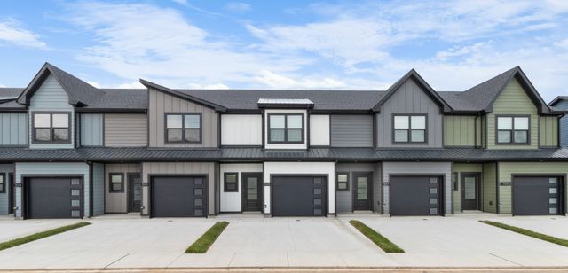 306 Jonathan Wade Circle, Clarksville, TN 37043