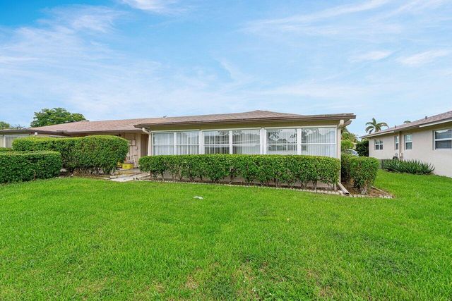 121 MOCKINGBIRD Lane, Delray Beach, FL 33445
