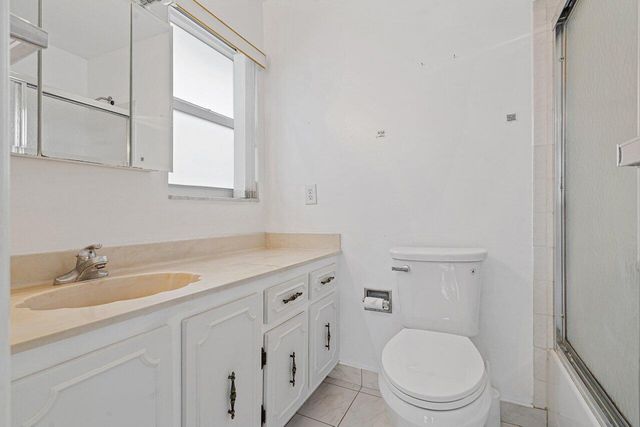 121 MOCKINGBIRD Lane, Delray Beach, FL 33445