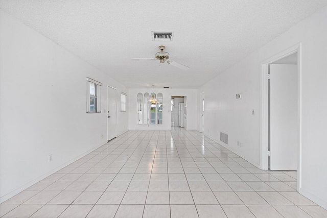 121 MOCKINGBIRD Lane, Delray Beach, FL 33445