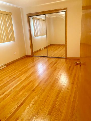 200 E 87th Street 1, Chicago, IL 60619