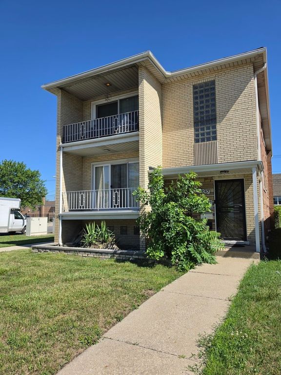 200 E 87th Street 1, Chicago, IL 60619