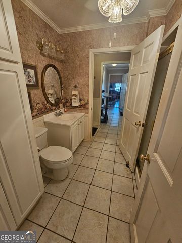 87 Georgia Avenue, Adrian, GA 31002