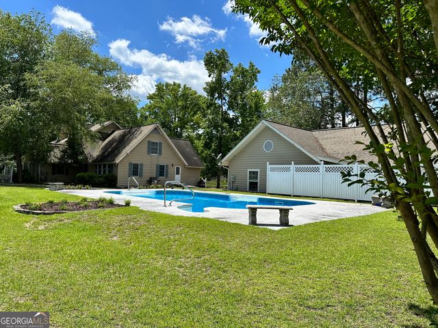 87 Georgia Avenue, Adrian, GA 31002