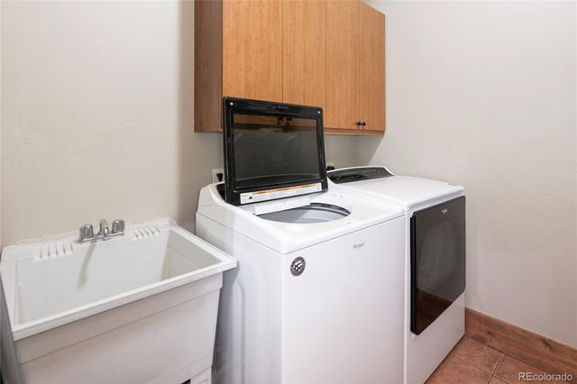 220 Thompson Road, Granby, CO 80446