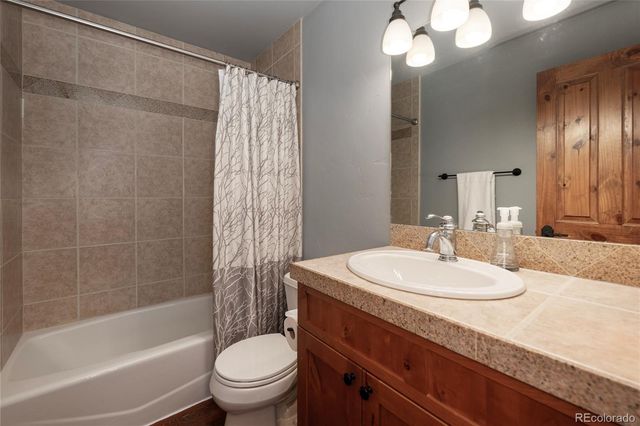 220 Thompson Road, Granby, CO 80446