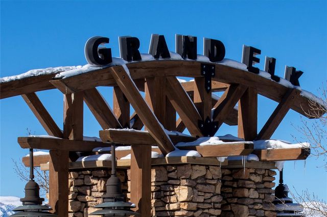 220 Thompson Road, Granby, CO 80446