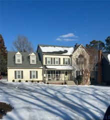 8801 Thornton Heath Dr, Chesterfield, VA 23832