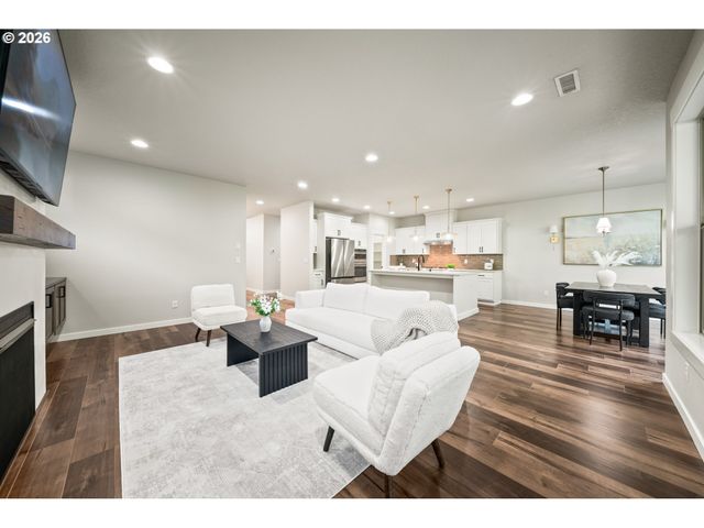 13512 Ne 62ND Ct, Vancouver, WA 98686