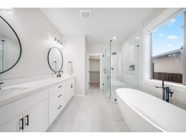 13512 Ne 62ND Ct, Vancouver, WA 98686