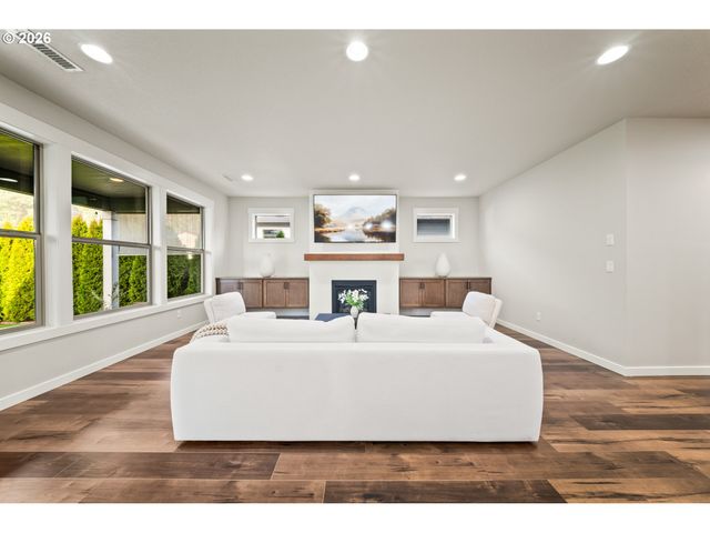 13512 Ne 62ND Ct, Vancouver, WA 98686