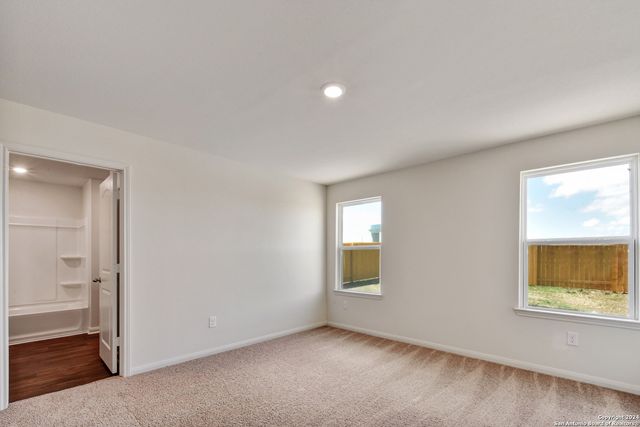 15115 Telfaire Meadow, Von Ormy, TX 78073